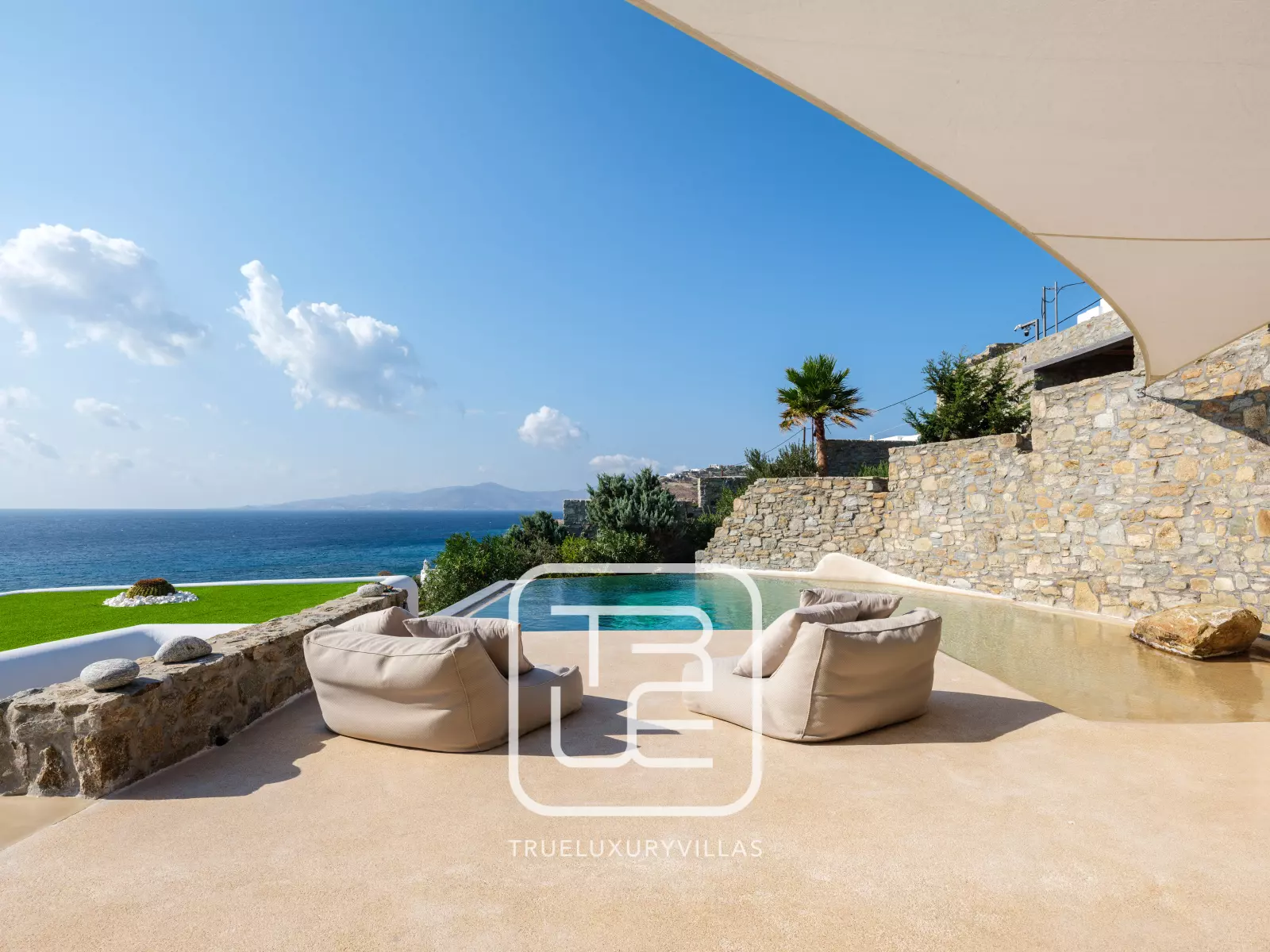 Lukas Estate