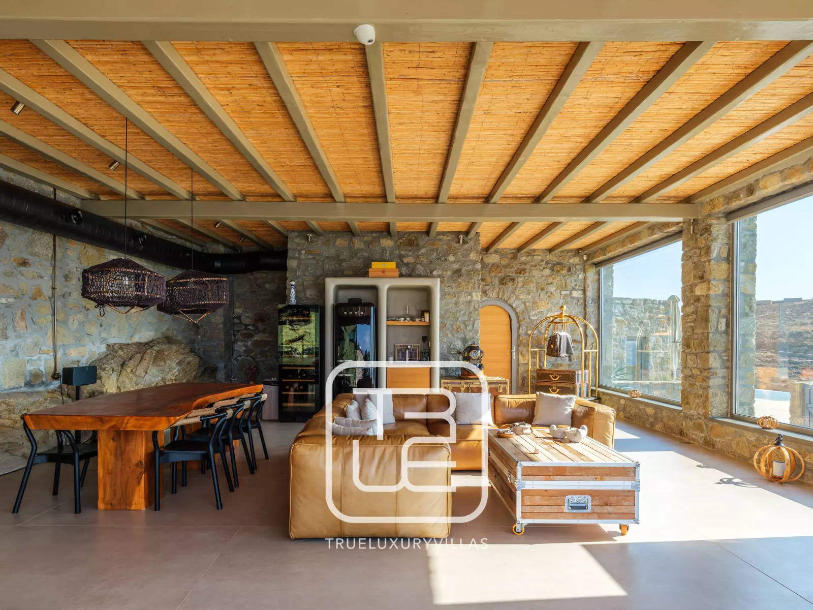 Lukas Estate
