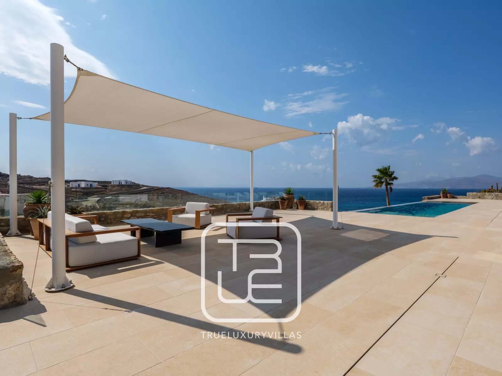 Lukas Estate