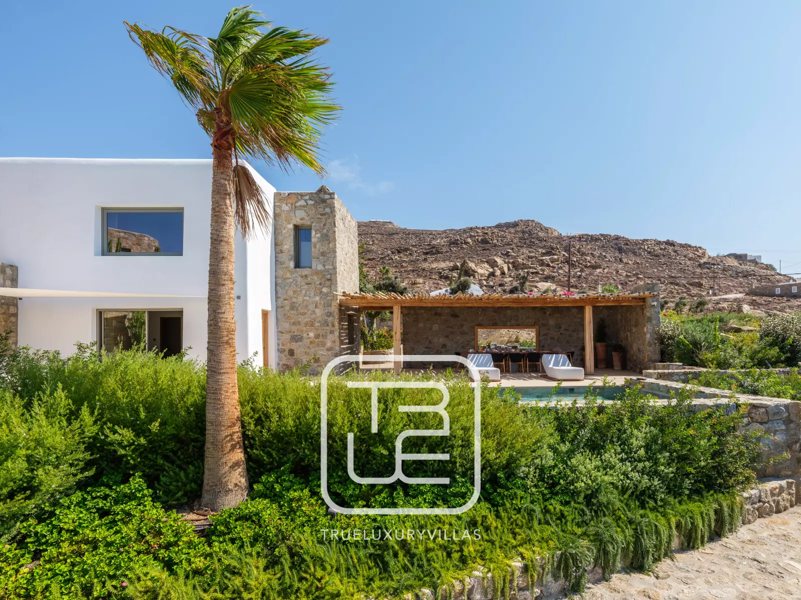 Lukas Estate
