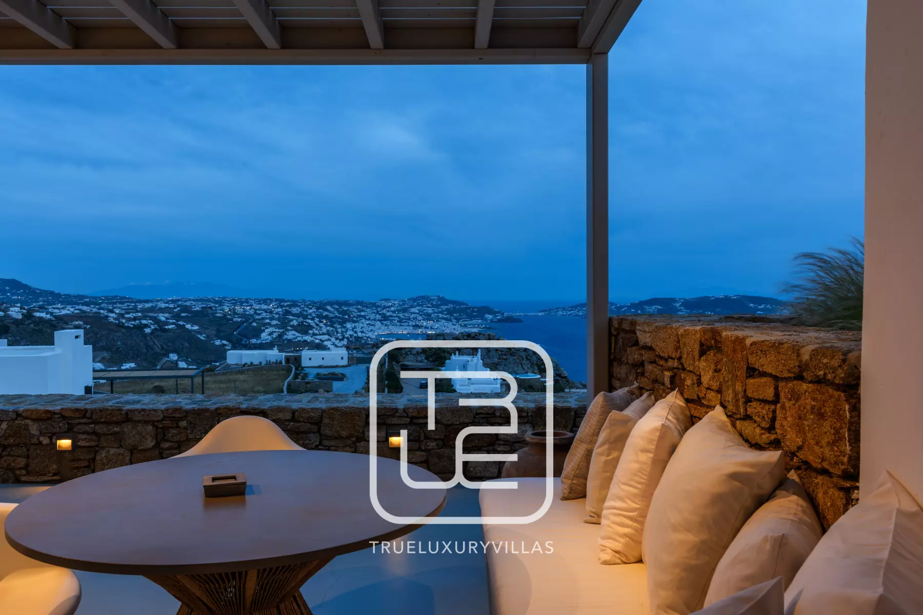Villa Aros