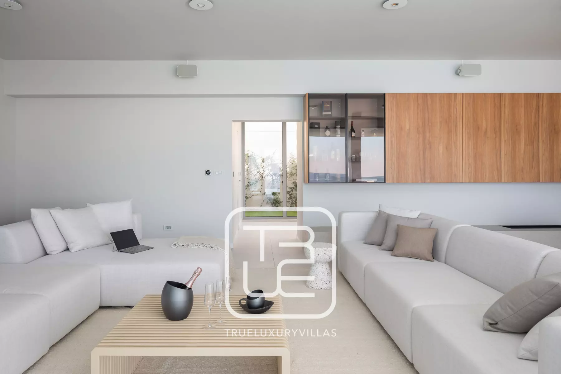 Villa Pearl