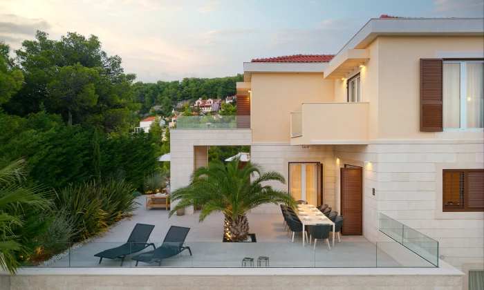 Hvar Residence West