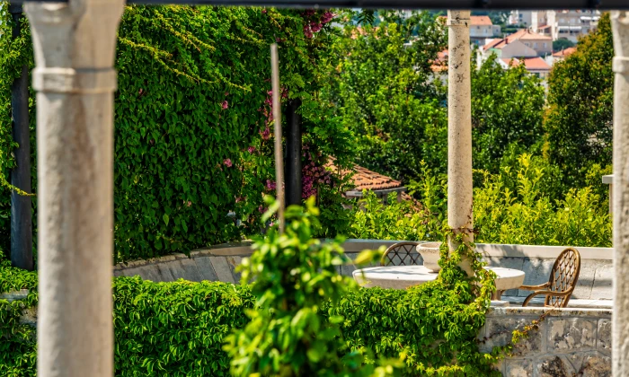 Villa Flora