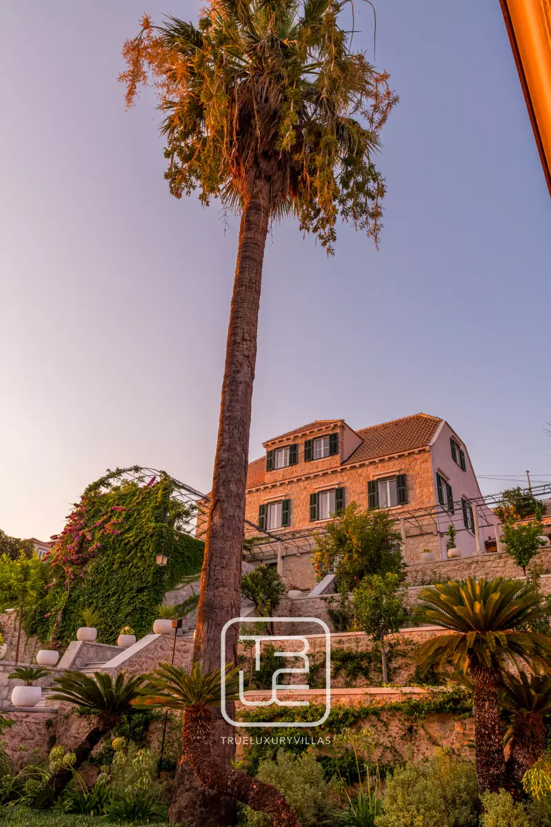 Villa Flora
