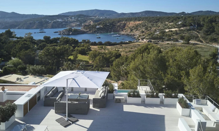 Villa Raza
