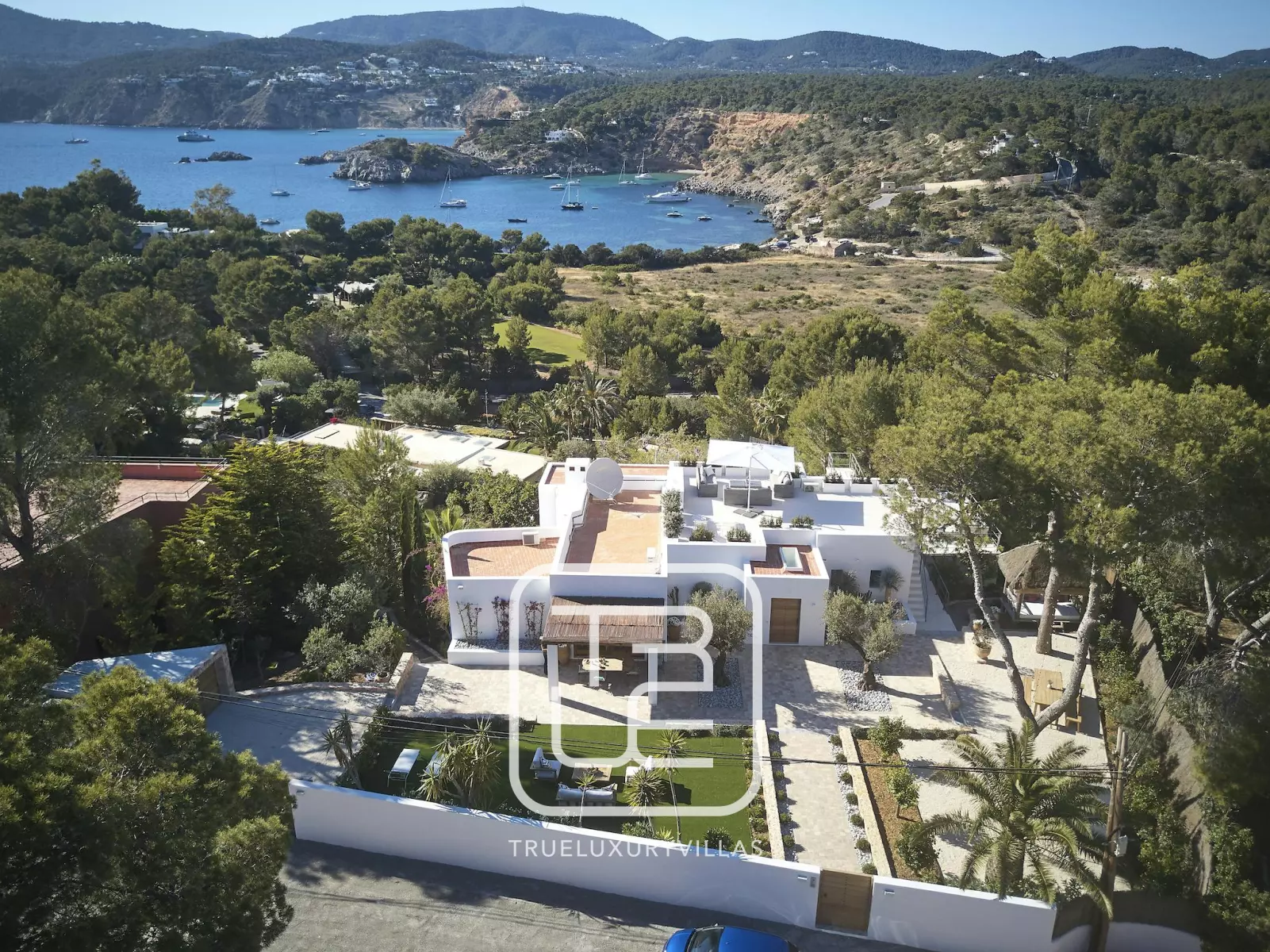 Villa Raza