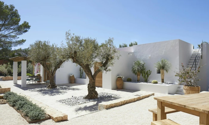 Villa Raza