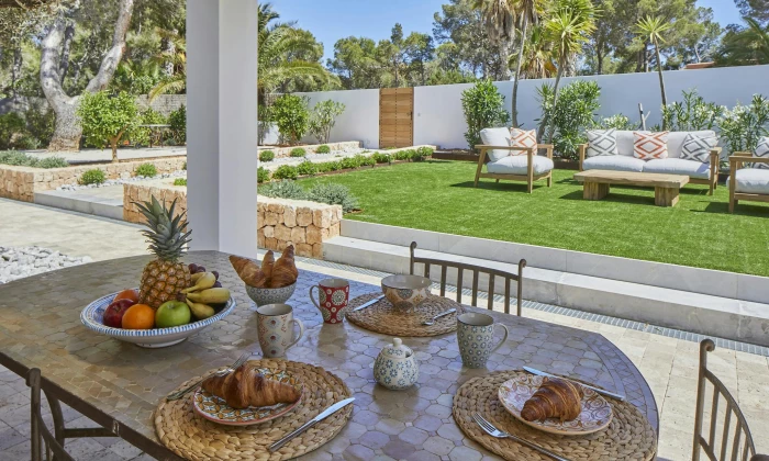 Villa Raza
