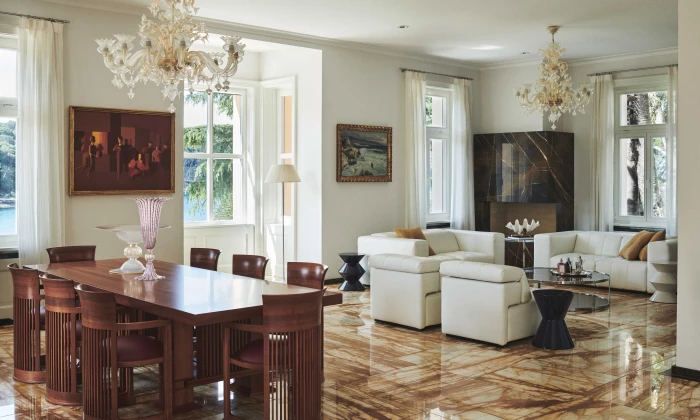 Villa Mira
