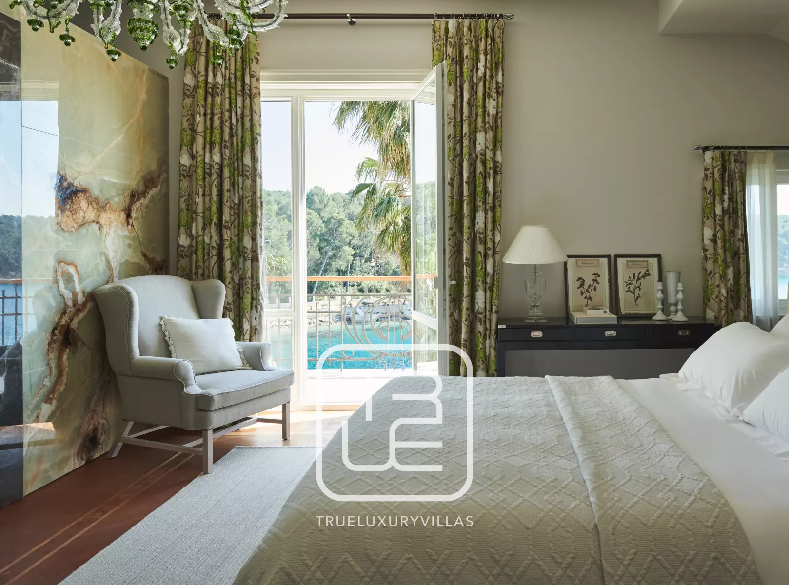 Villa Mira