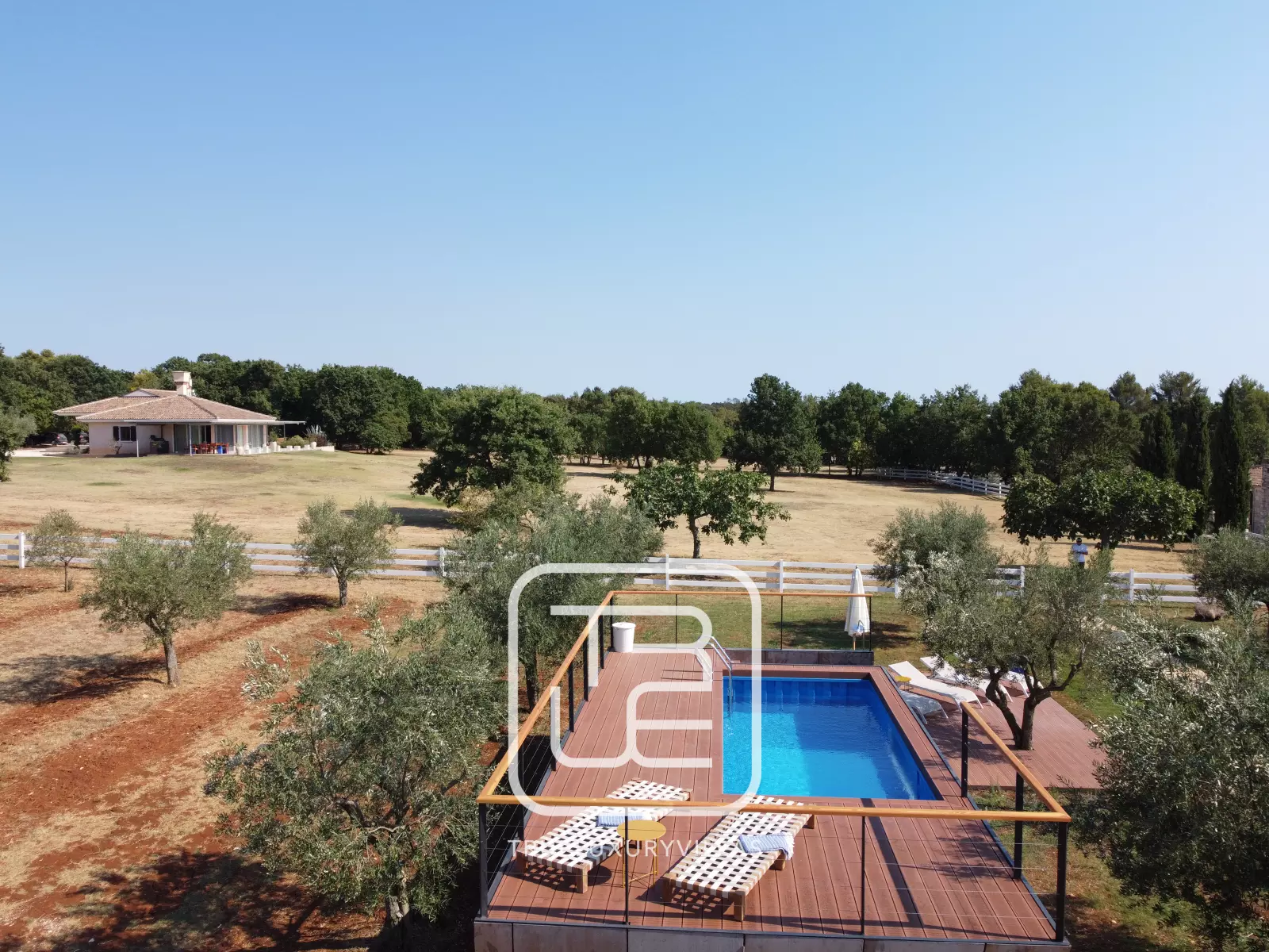 Rubin Estate