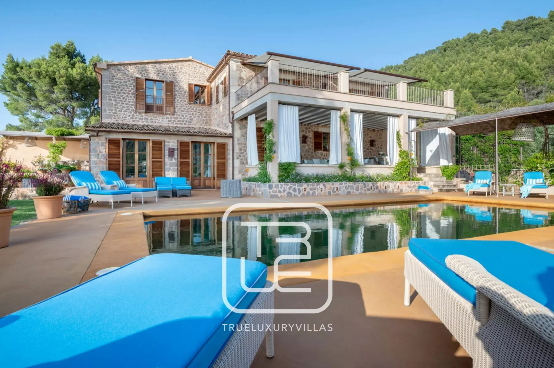 Villa Lucari