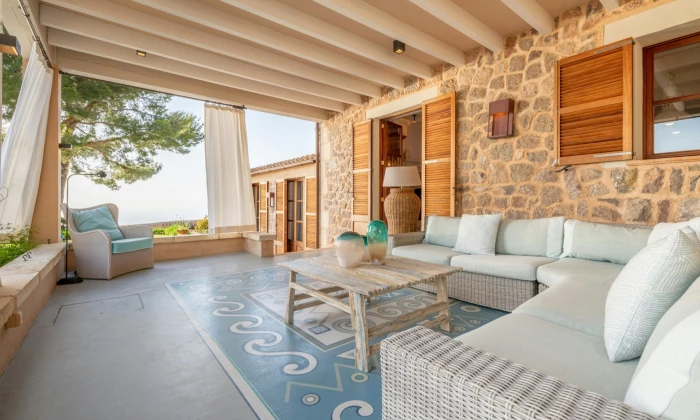 Villa Lucari
