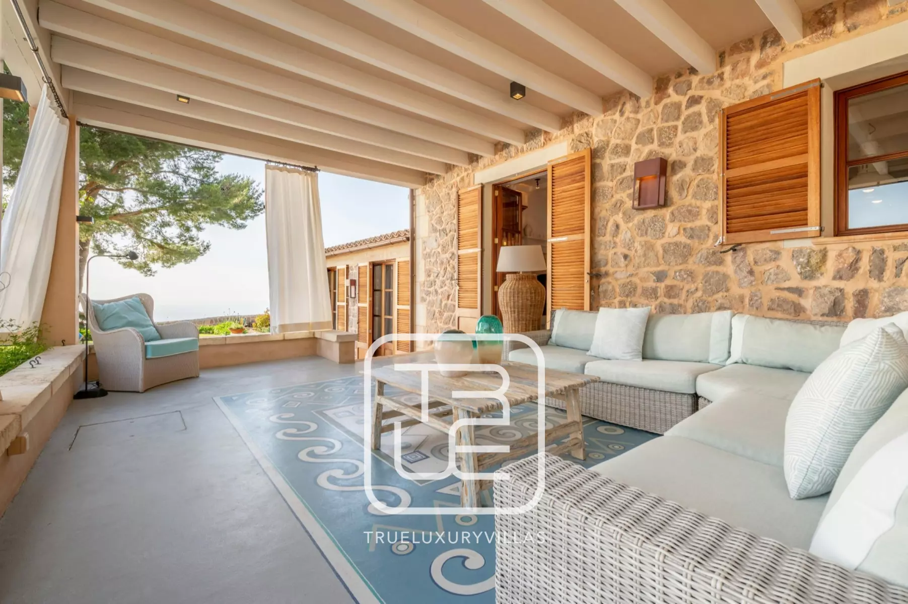 Villa Lucari