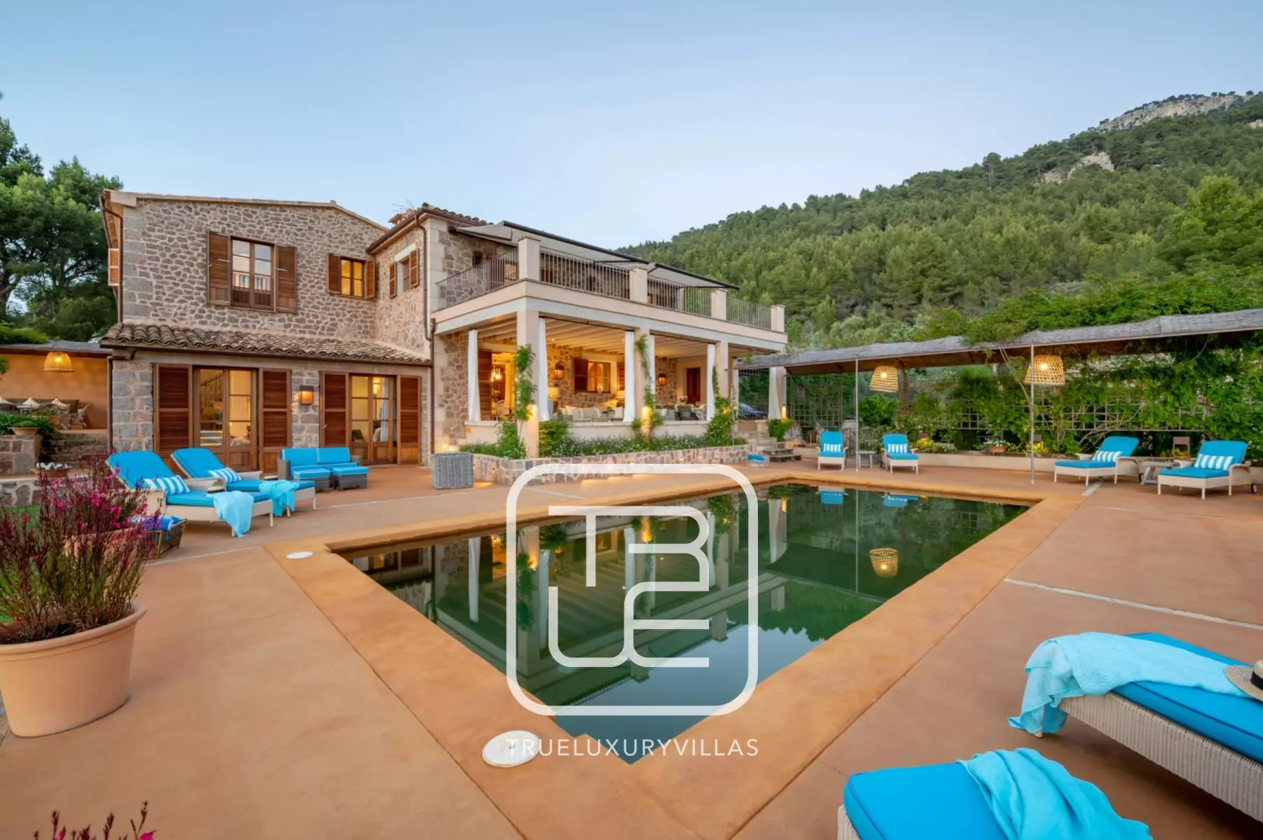 Villa Lucari