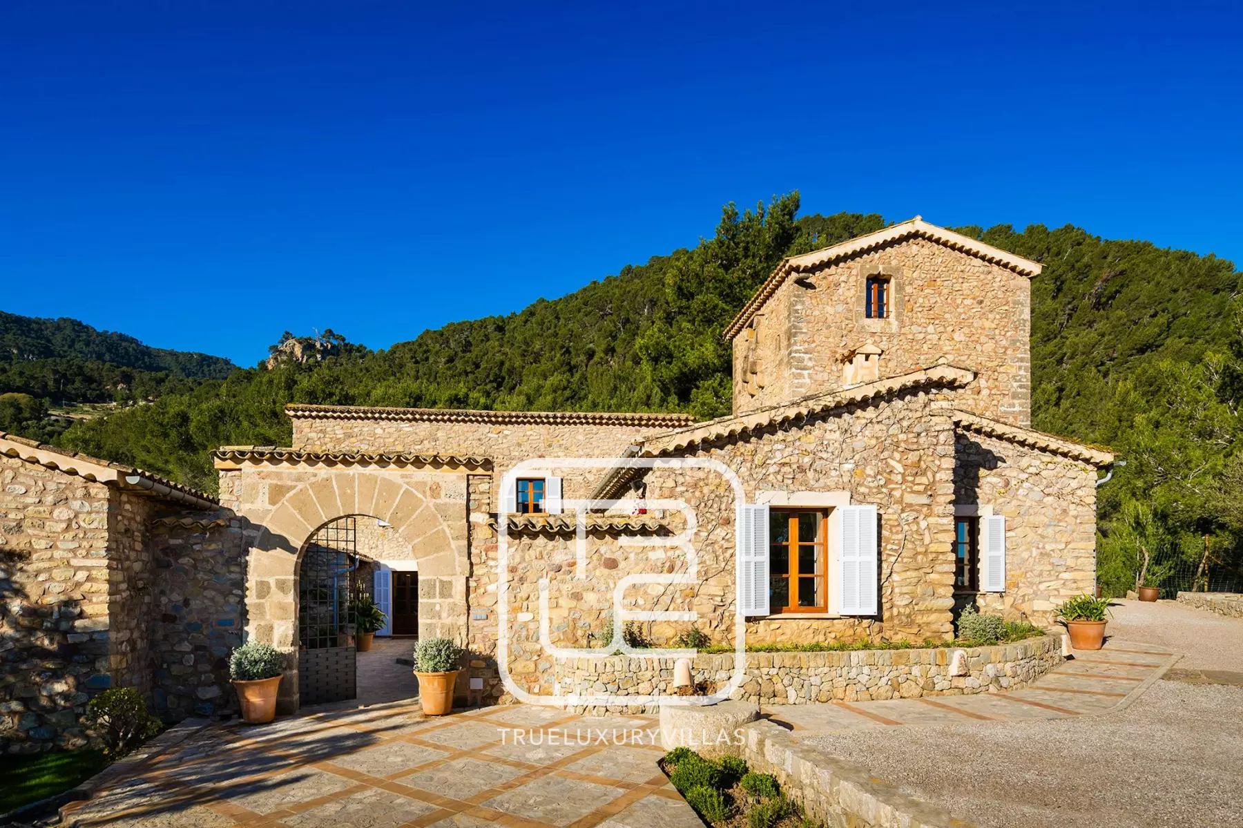 Villa Santi