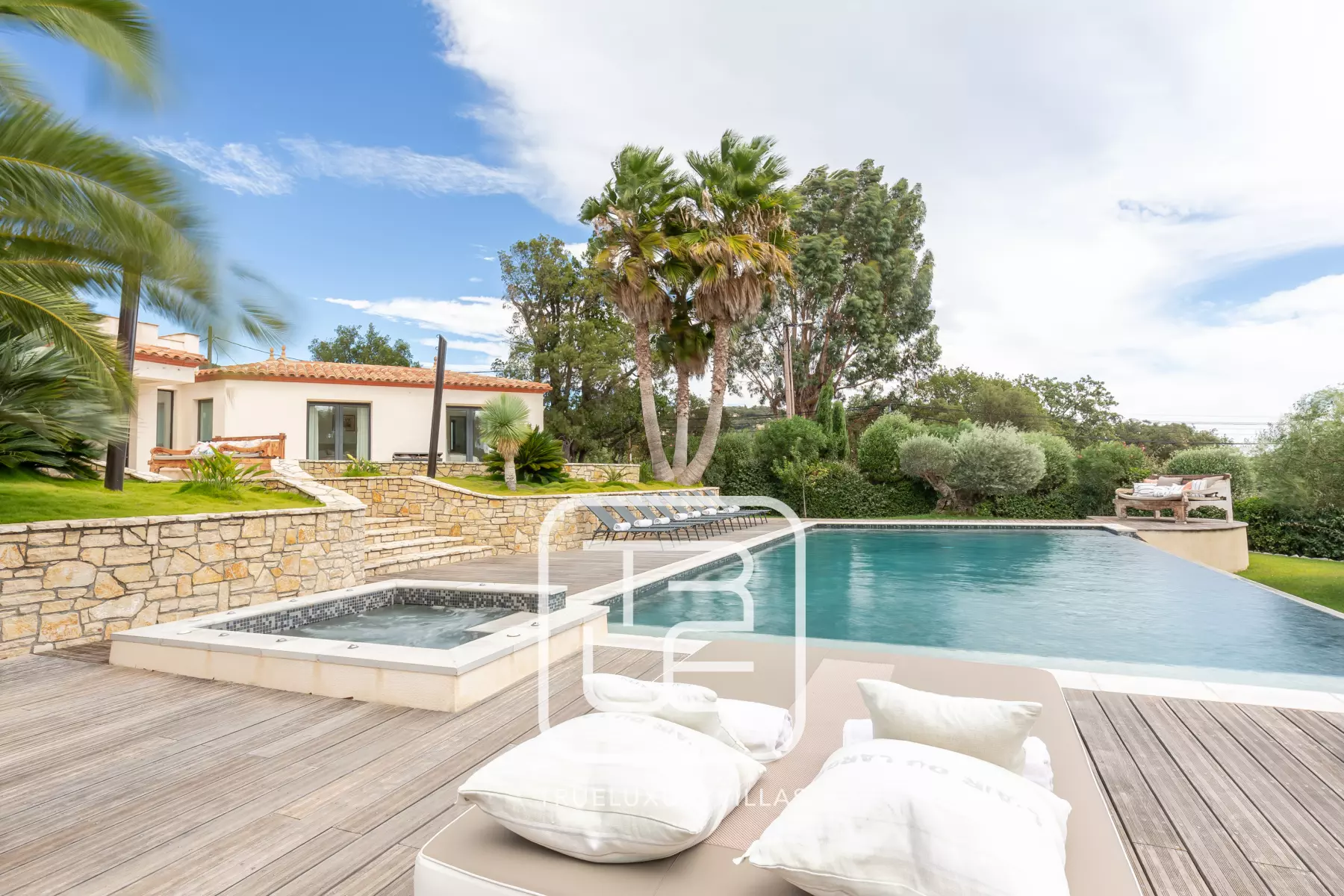 Villa Avalon