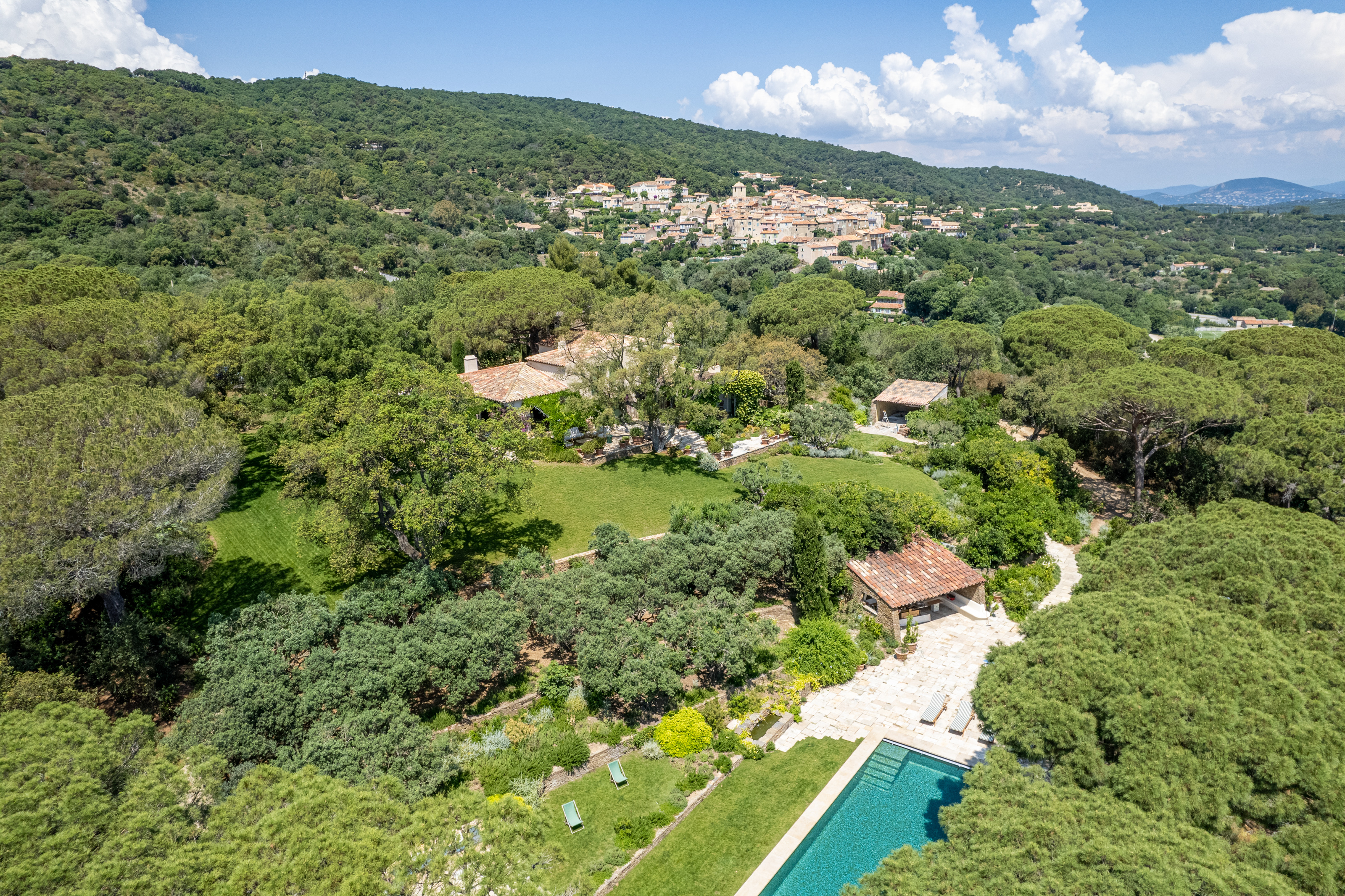 Villa Aria